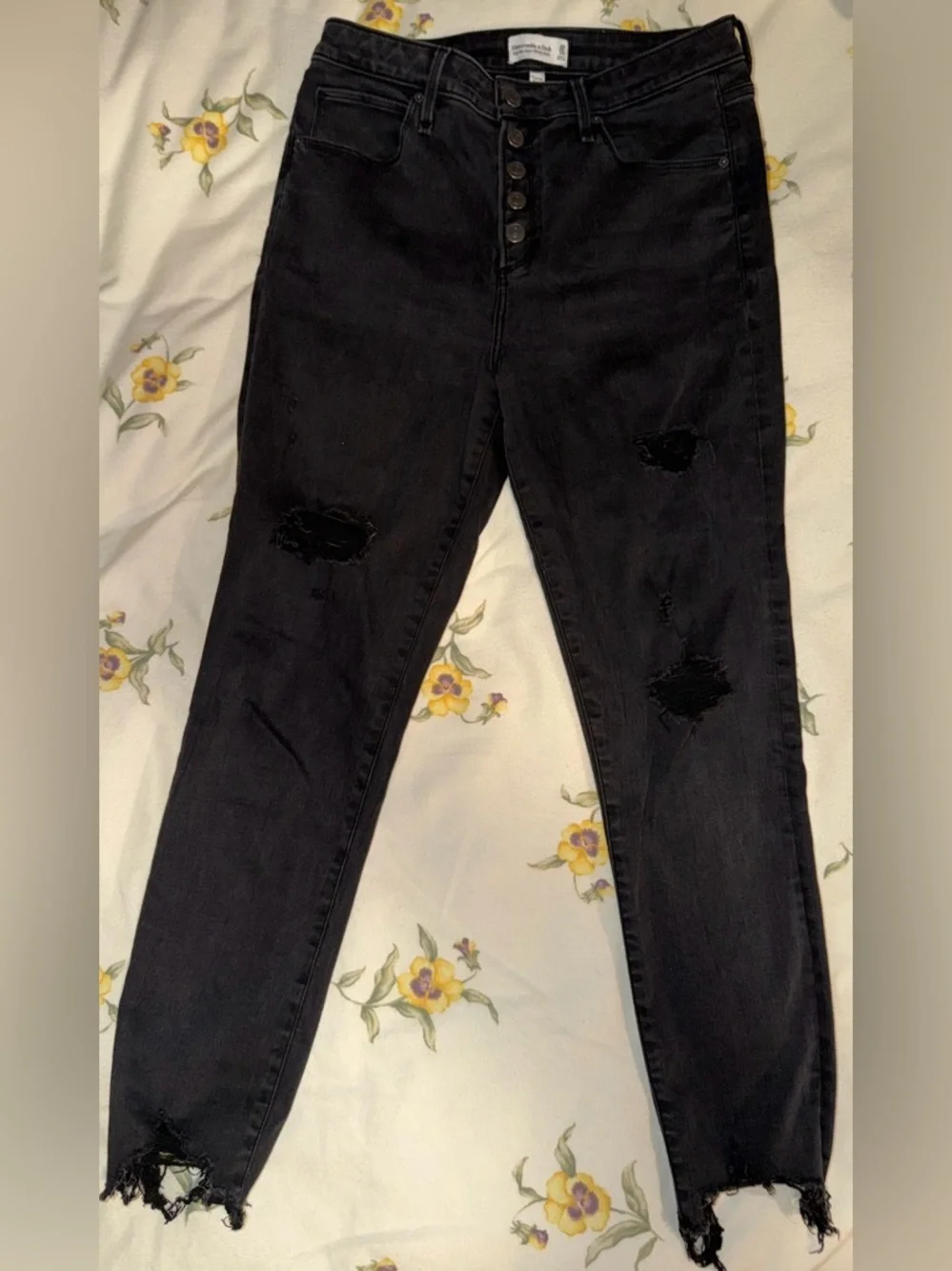 Abercrombie & Fitch Black High-Rise Distressed Skinny Jeans Size 10 Curvy - Picture 4 of 4